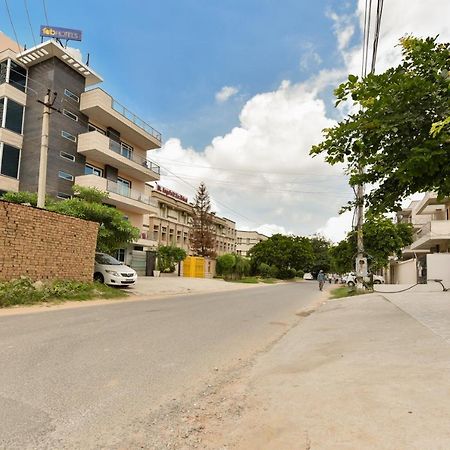 Hotel Luxury Collection Gurgaon Ngoại thất bức ảnh
